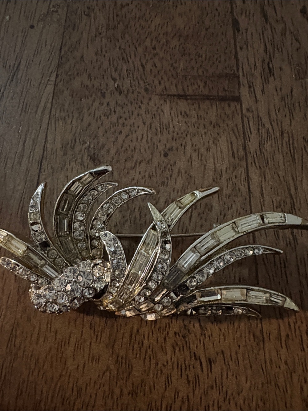 Rhinestone Wave Gold Hair Clip
